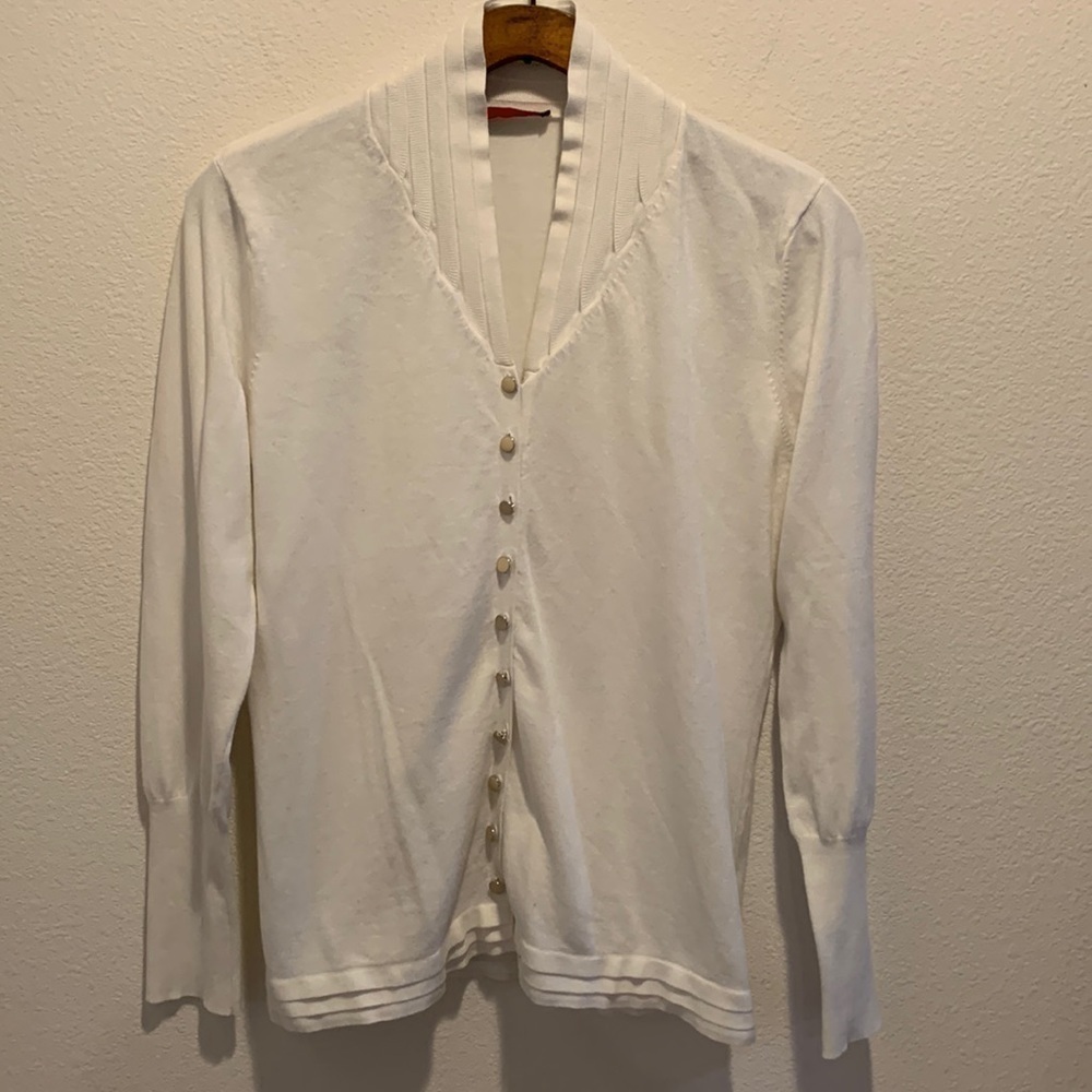 Cardigan Woman’s Delicate Cream colored by RED. Size Large. Quality feel-Viscose